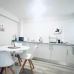 La Esencia De Angela * Córdoba