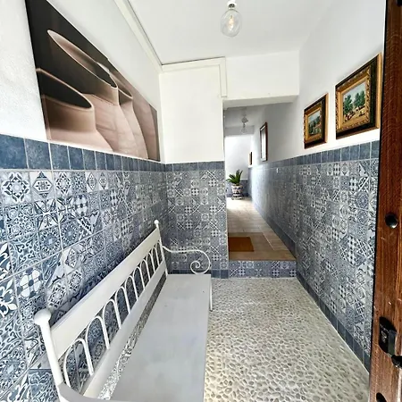 La Esencia De Angela Cordoba