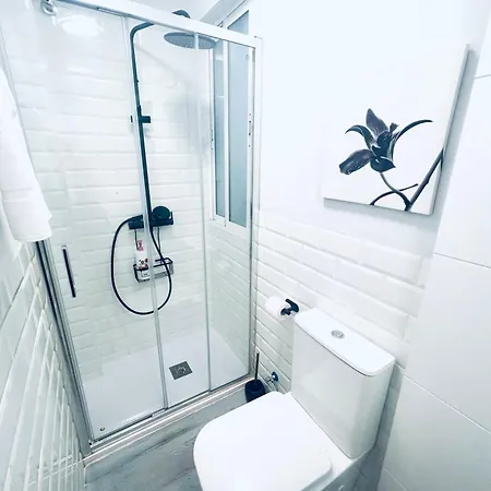 La Esencia De Angela